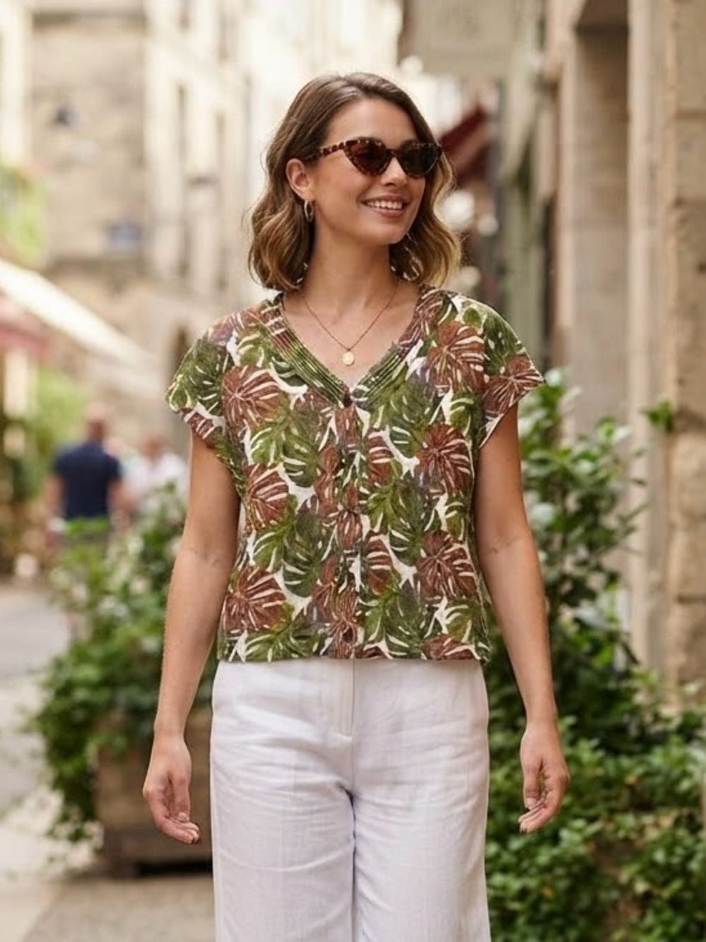 Tahari 100% Linen Tropical Monstera Leaf Print Button-Down Top Boho Earthy L